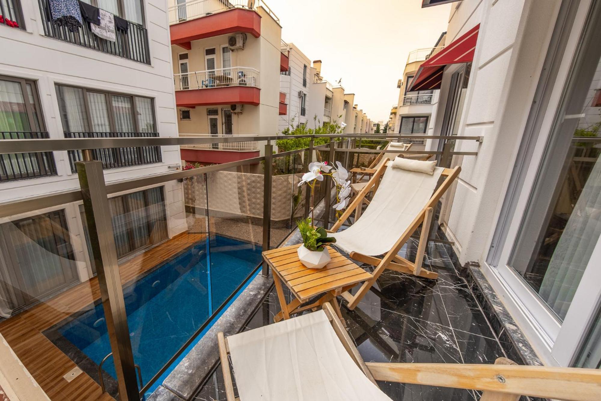 Mrt Suites Lara Antalya Luaran gambar