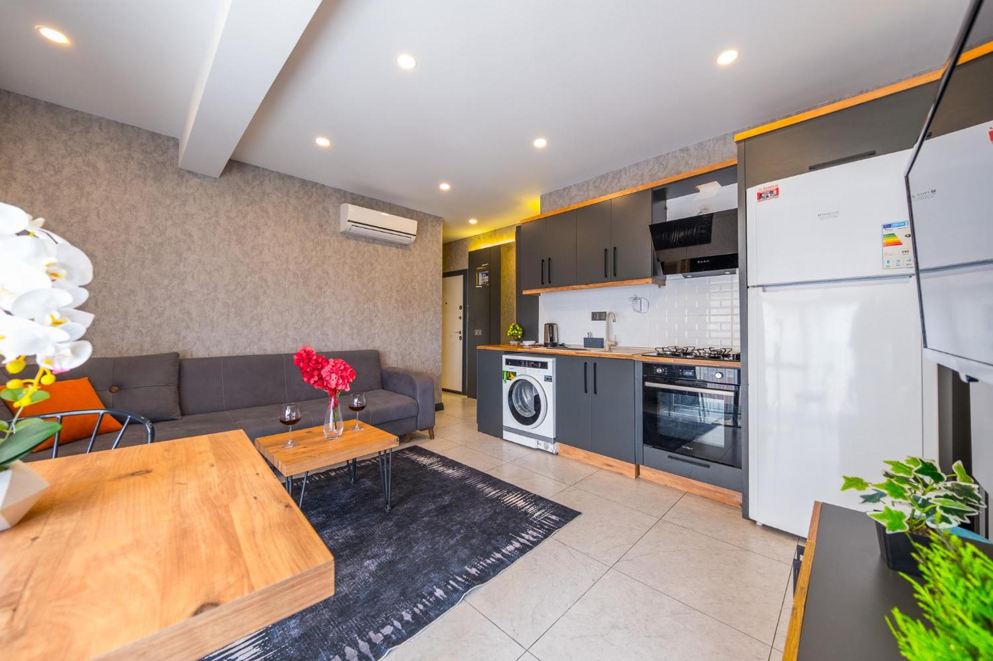 Mrt Suites Lara Antalya Luaran gambar
