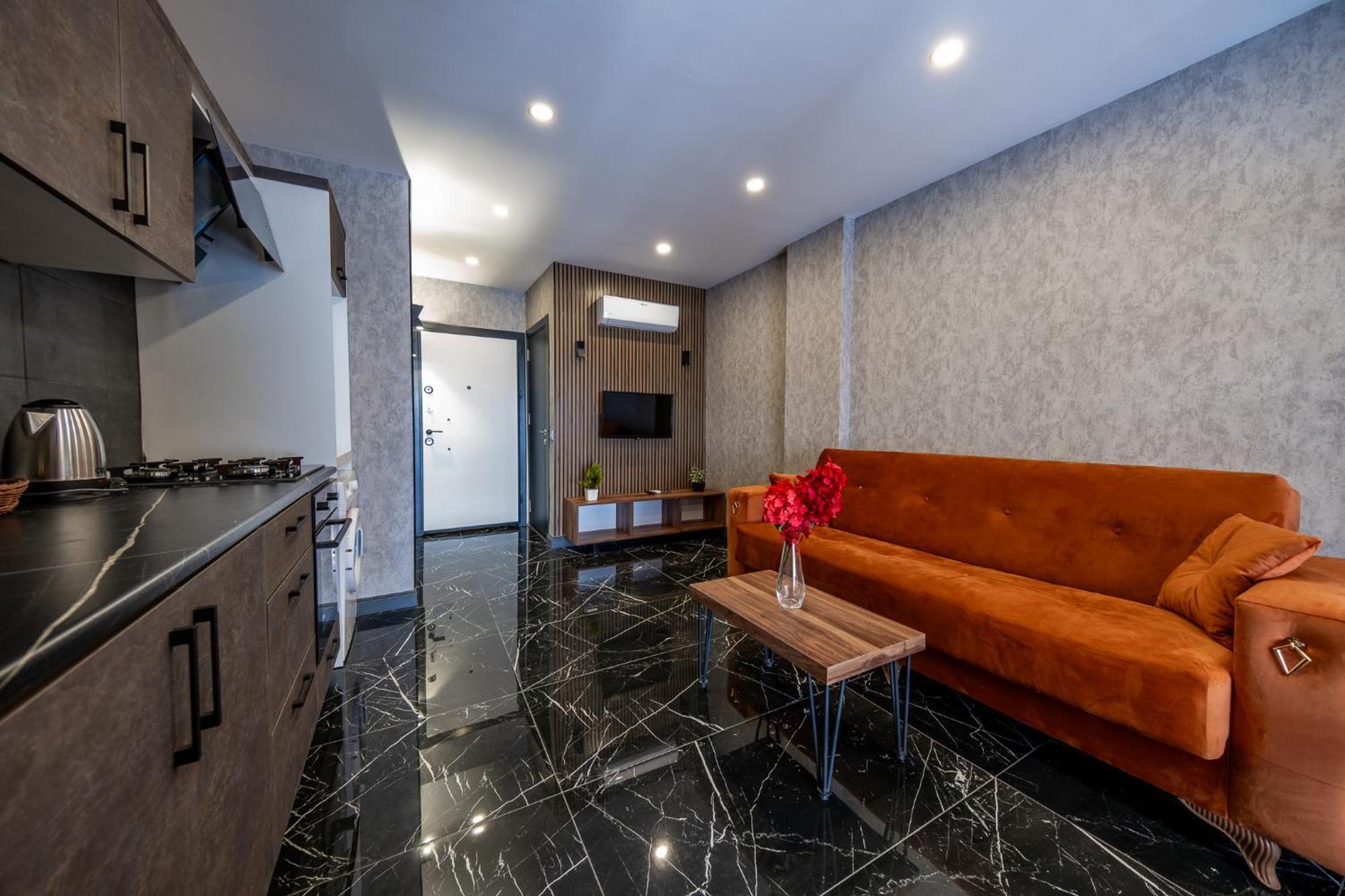 Mrt Suites Lara Antalya Luaran gambar