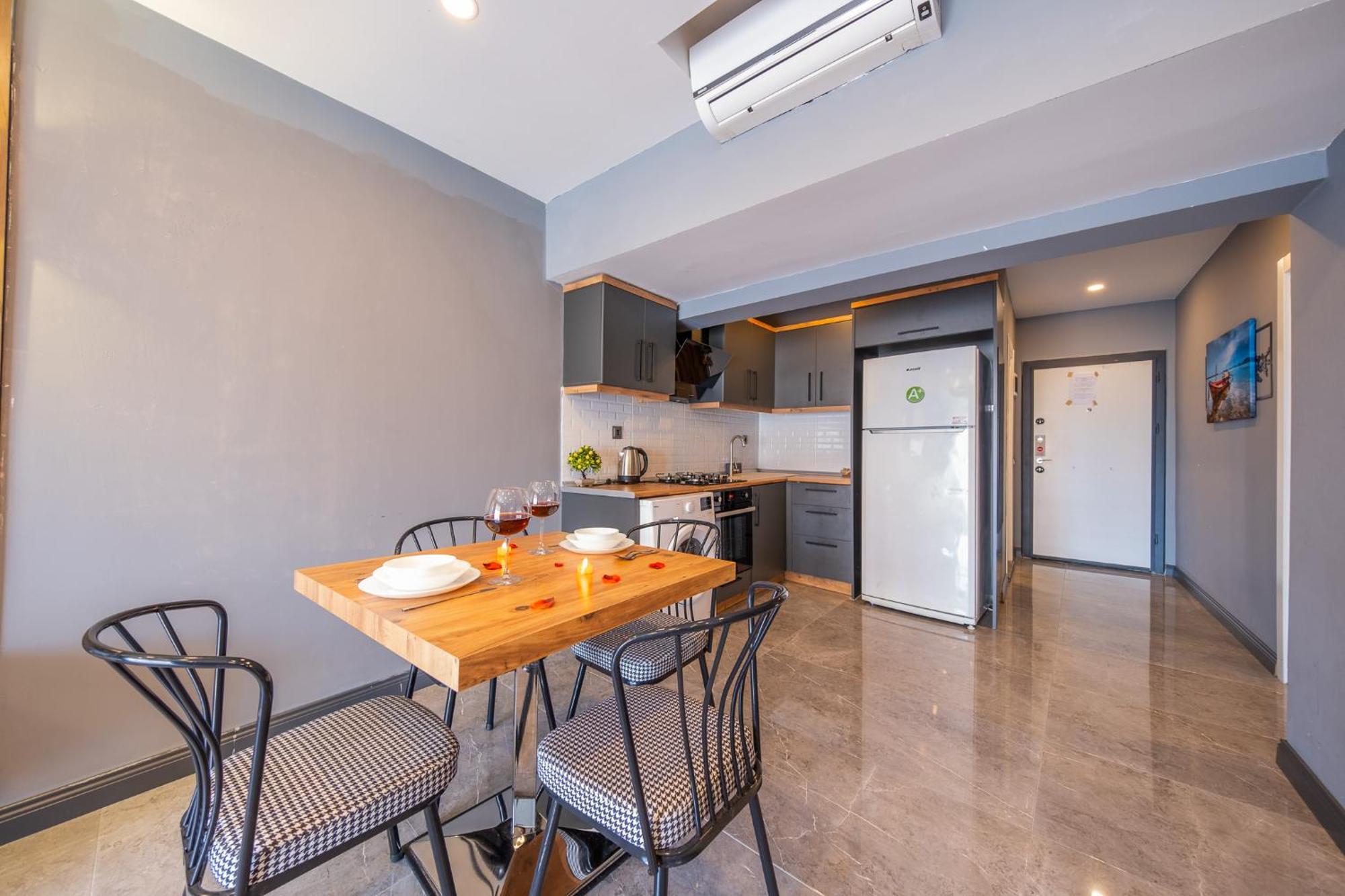 Mrt Suites Lara Antalya Luaran gambar
