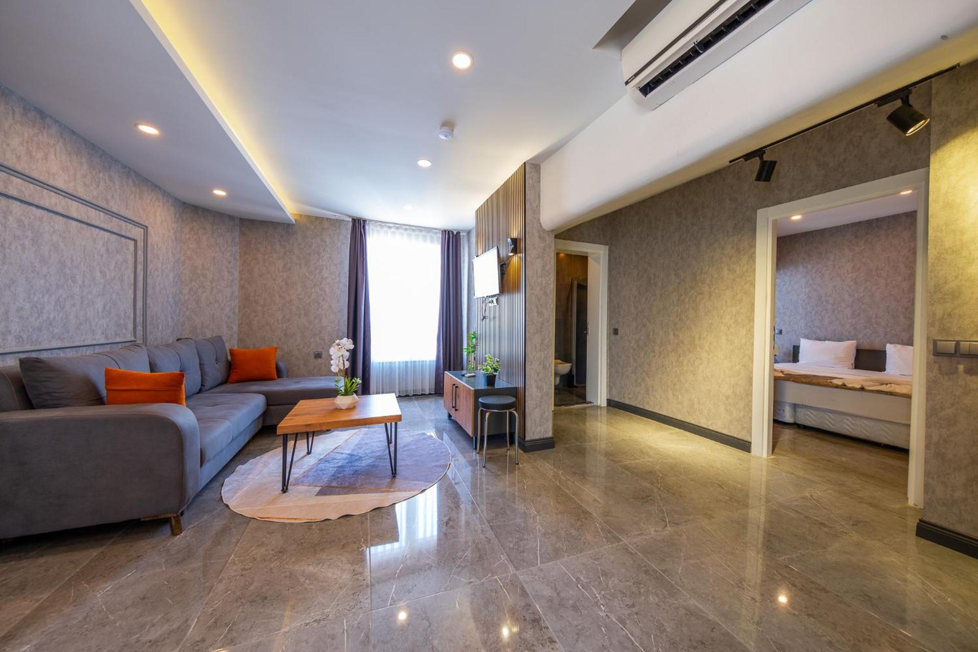 Mrt Suites Lara Antalya Luaran gambar